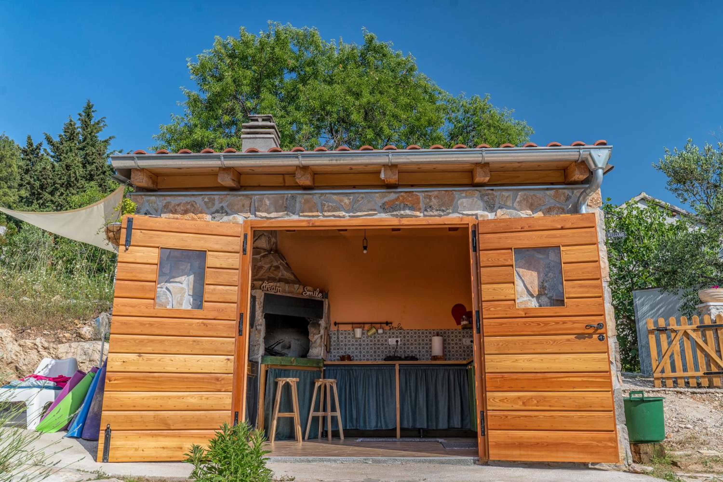 Mini kamp Perla view 3