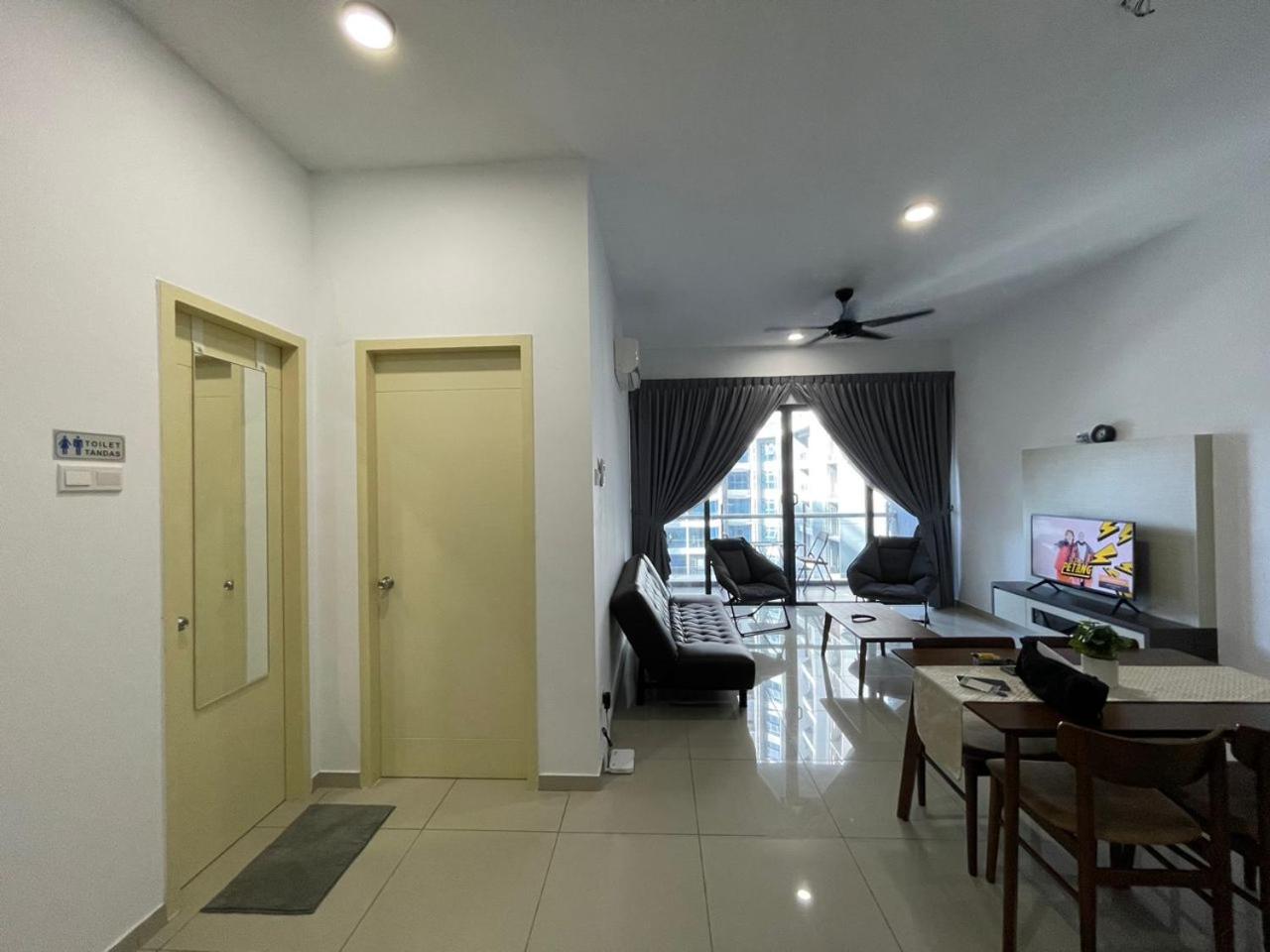 Atlantis Residence Batik Travel