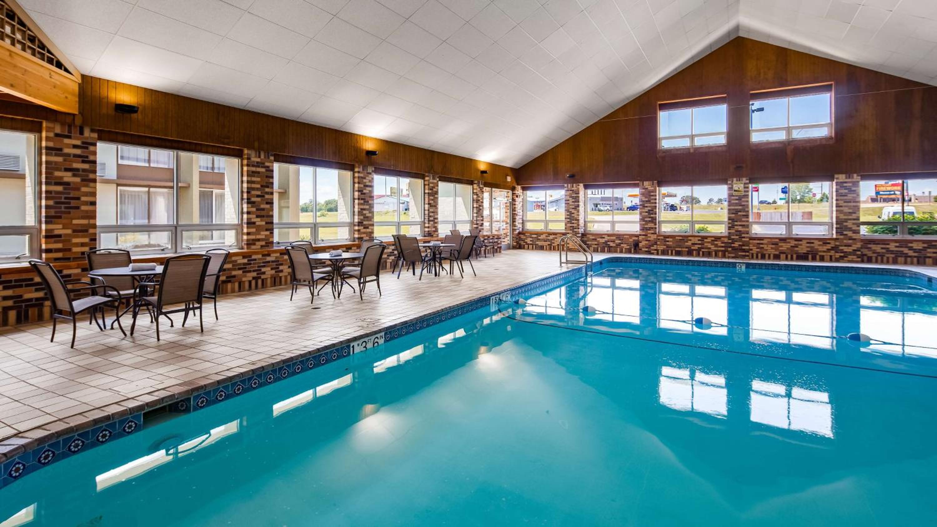 Tomah Vacations - Best Western Tomah Hotel - Property Image 1
