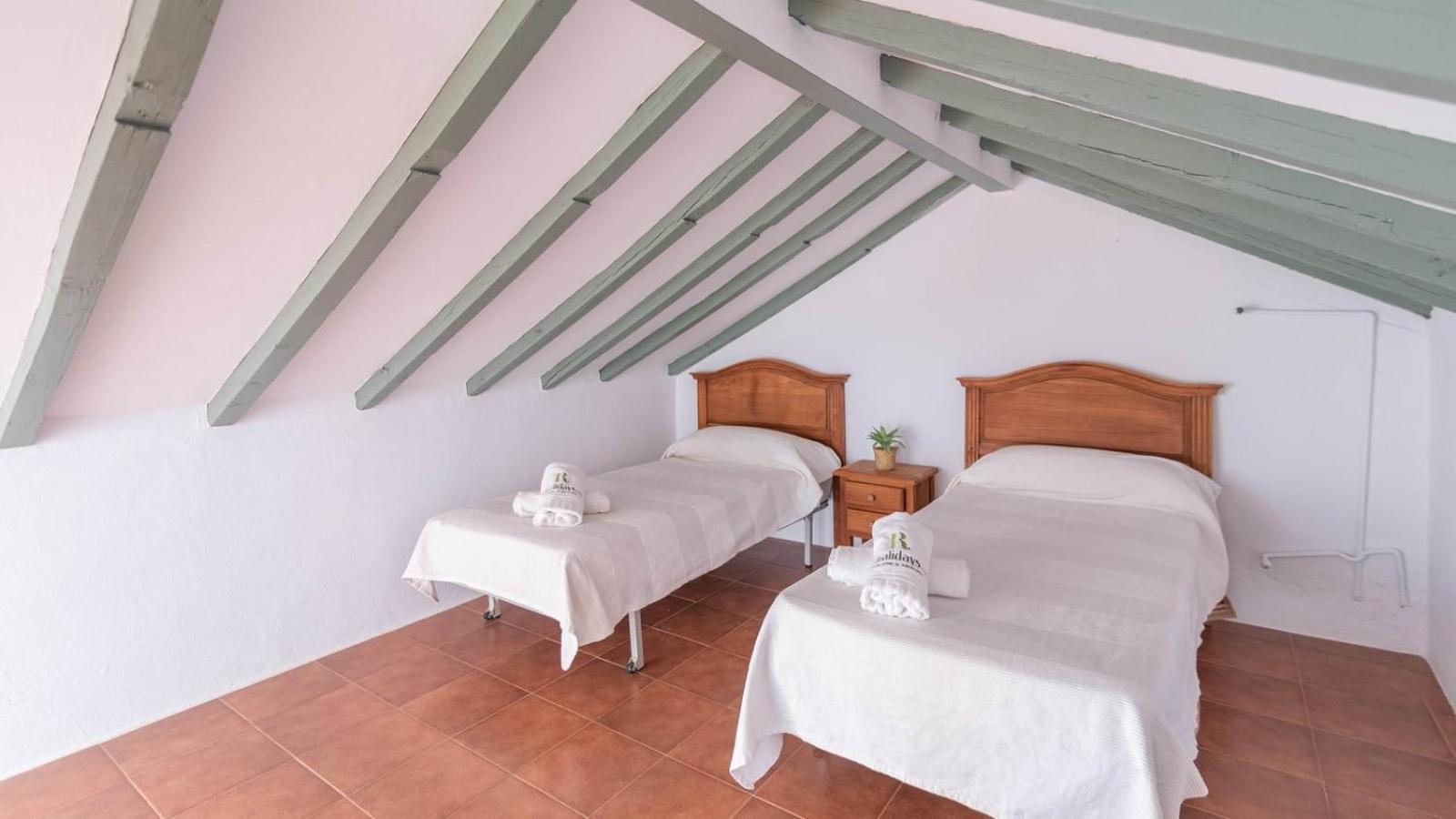Cortijo Vallehermoso Campillos by Ruralidays