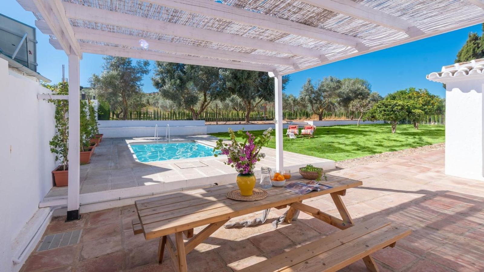 Cortijo Vallehermoso Campillos by Ruralidays
