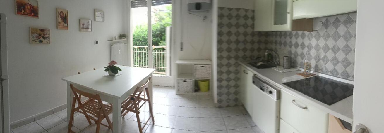 Residenza Chiara en Forlì — kitchen
