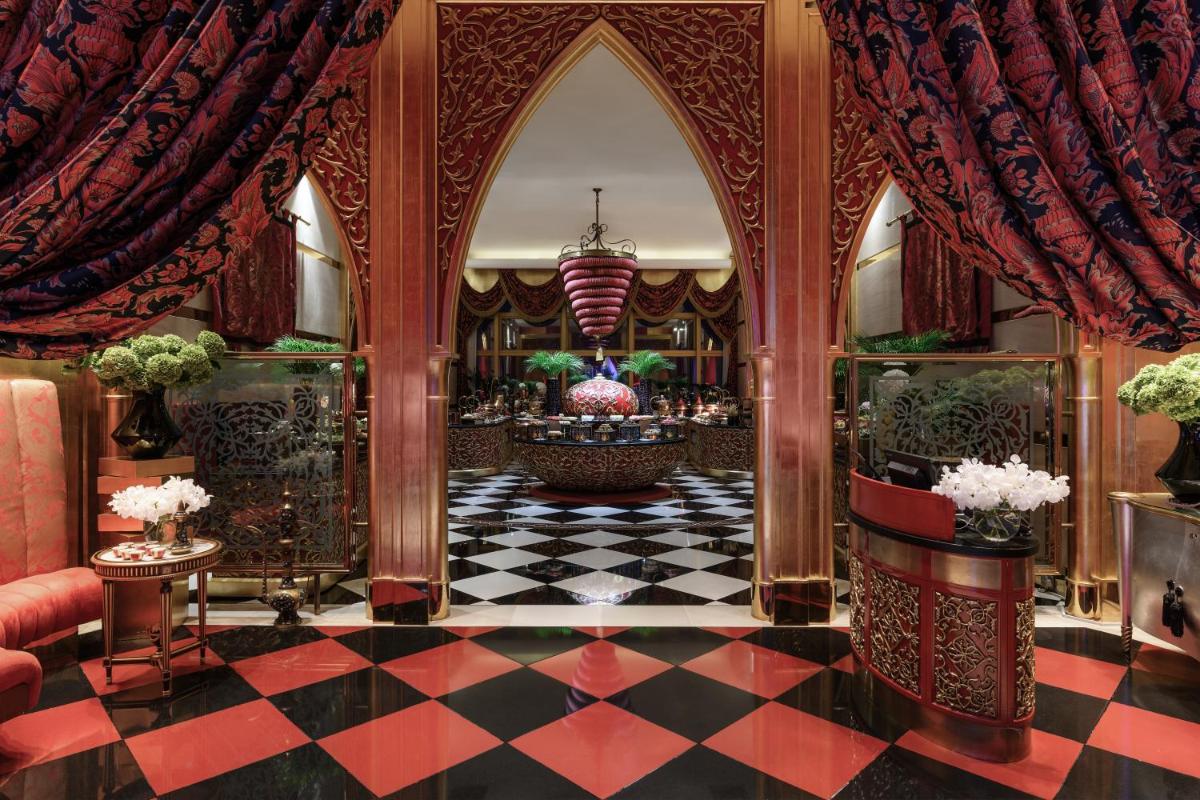 Jumeirah Burj Al Arab 8