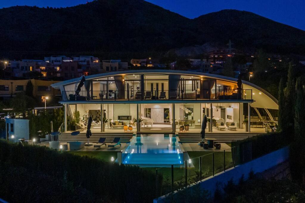 Espectacular Villa in Higueron