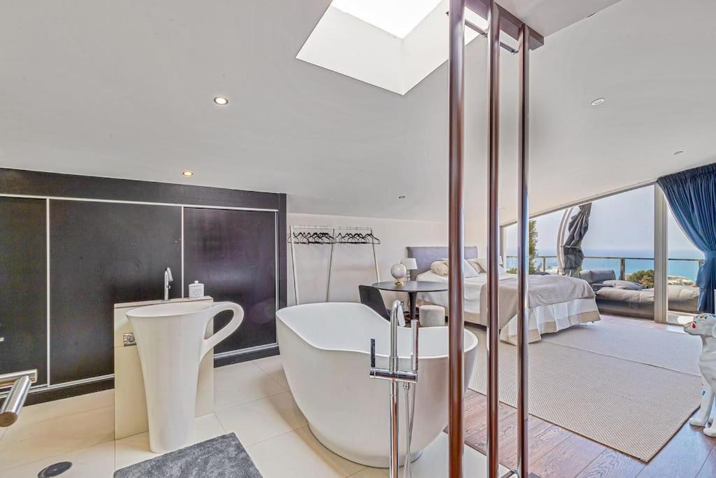 Espectacular Villa in Higueron