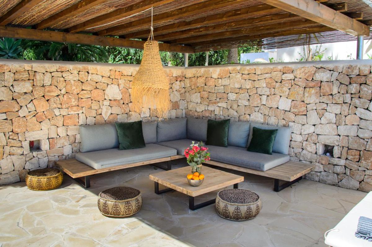 New! Villa Romero Renovated view 4