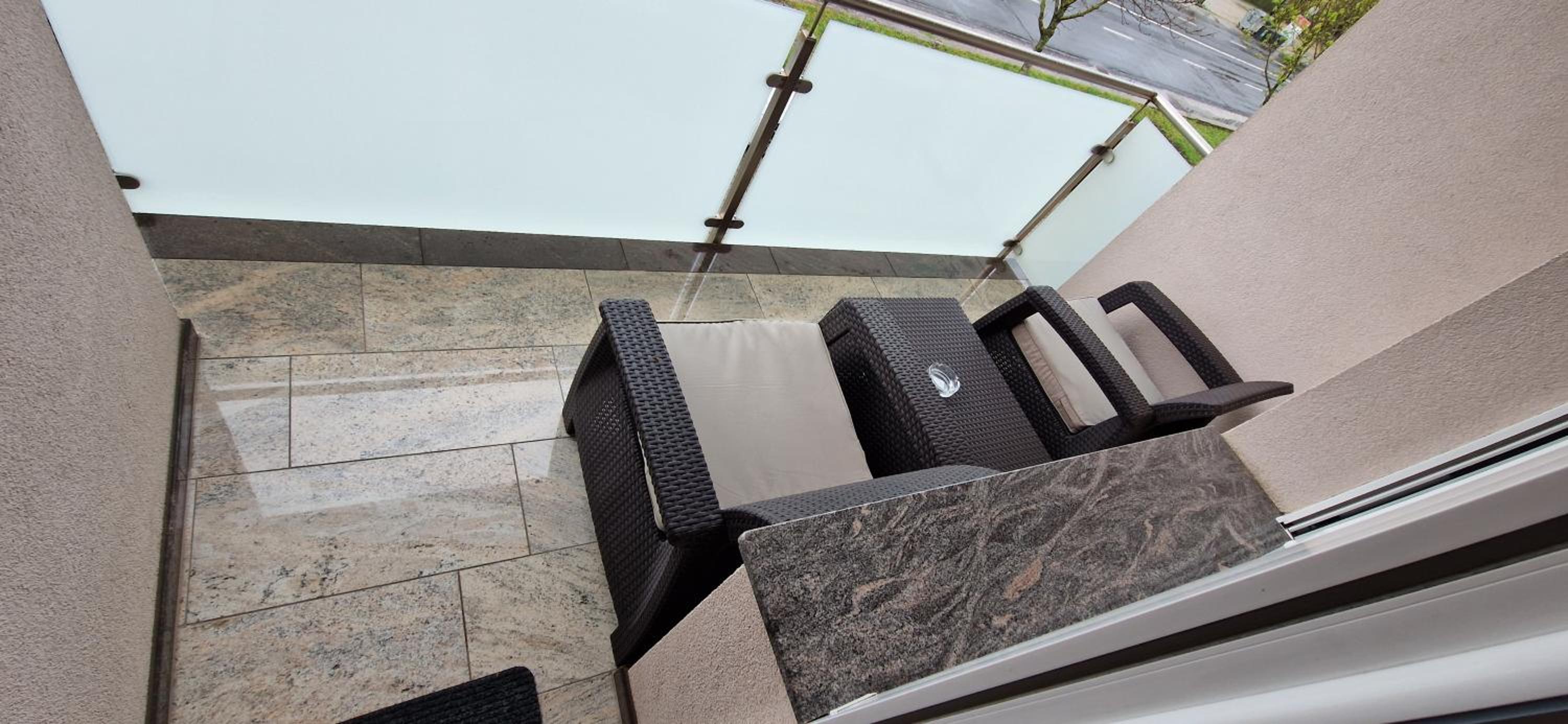 Azra Apartman