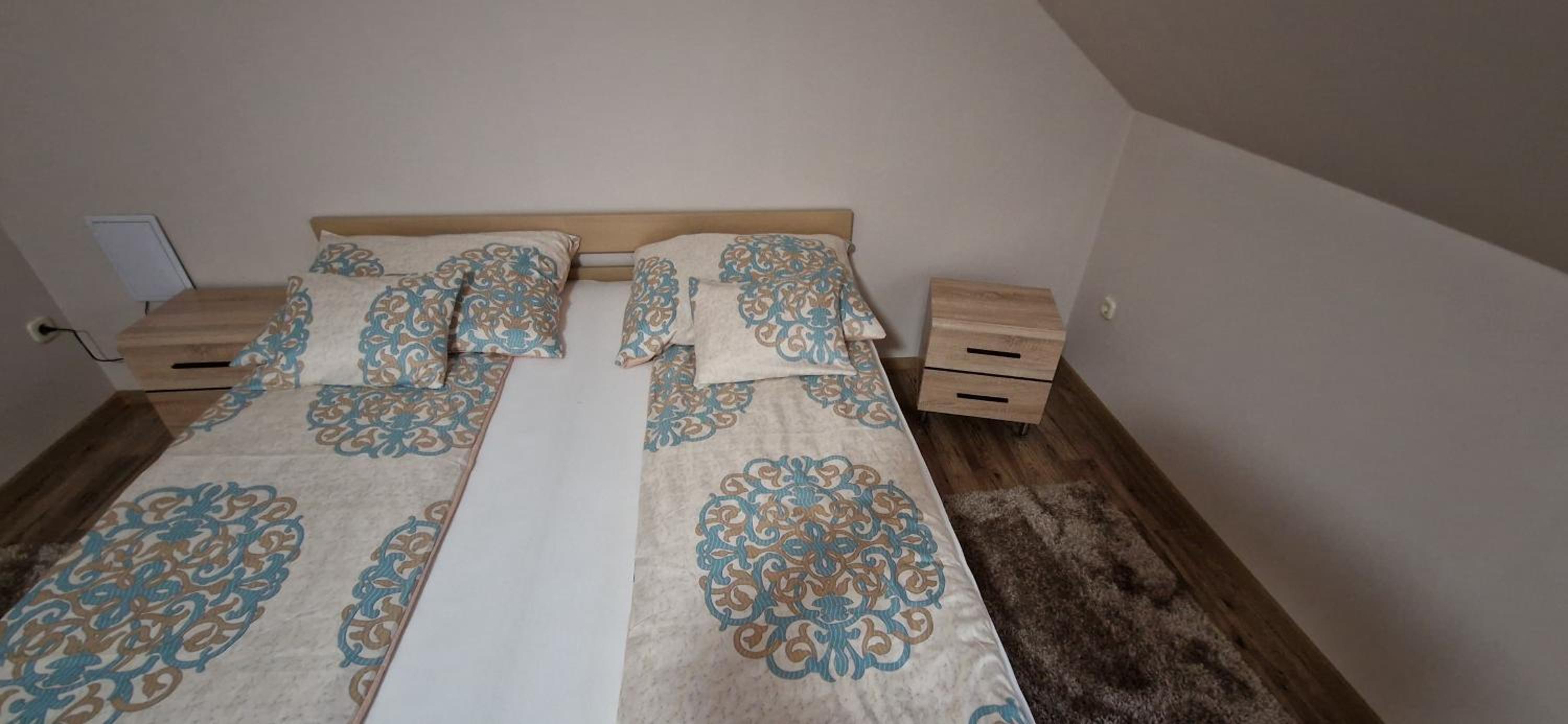 Azra Apartman