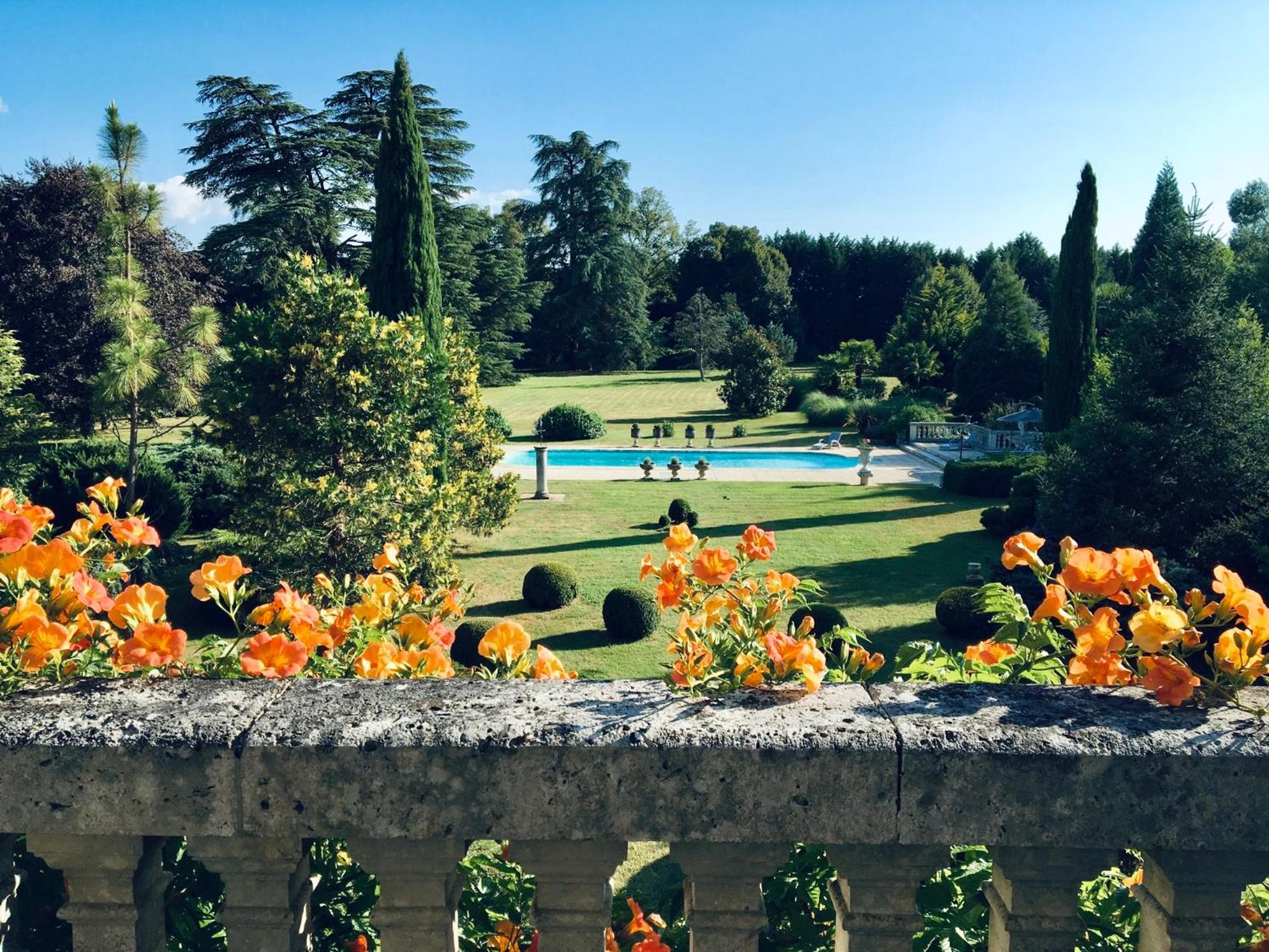 Le logis de Lasteyrie view 2