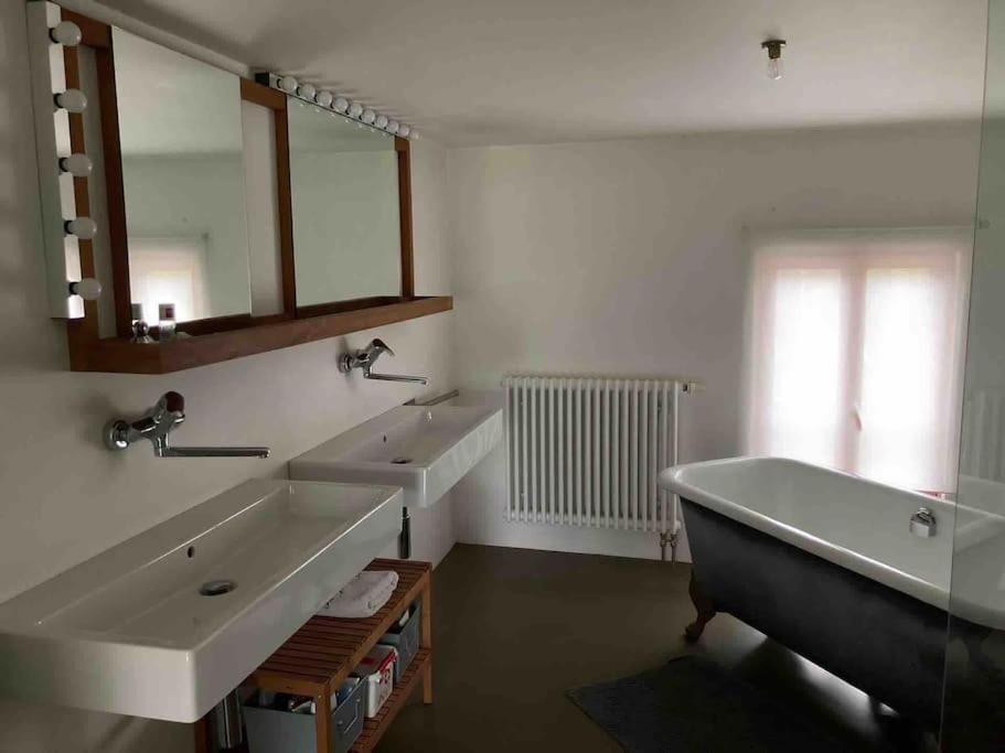 Gerestaureerde hoeve met zicht
