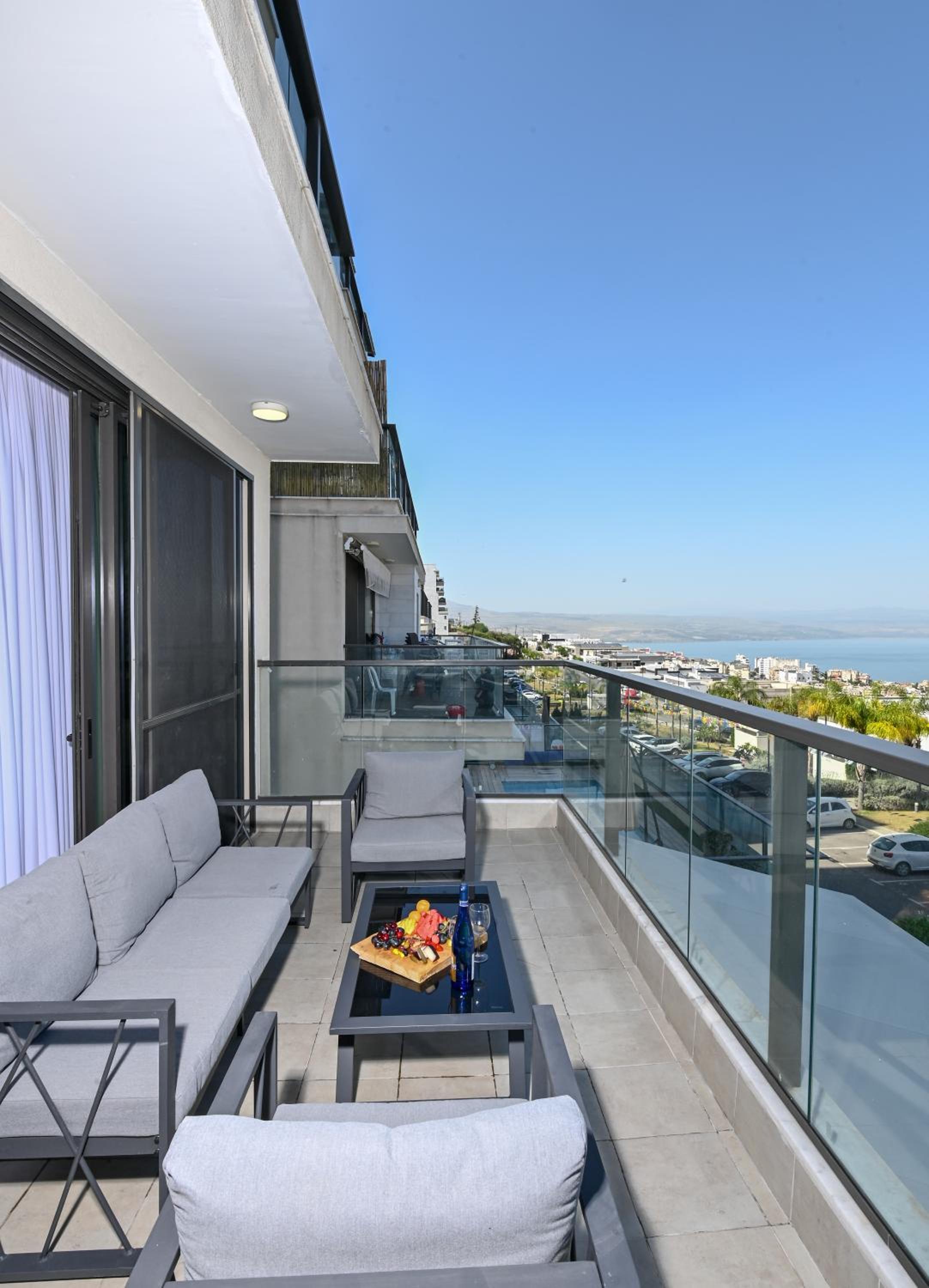 חופש יהונתן-סוויטת אירוח משפחתית Hofesh Yehonatan Michelangelo Family Apt view 4
