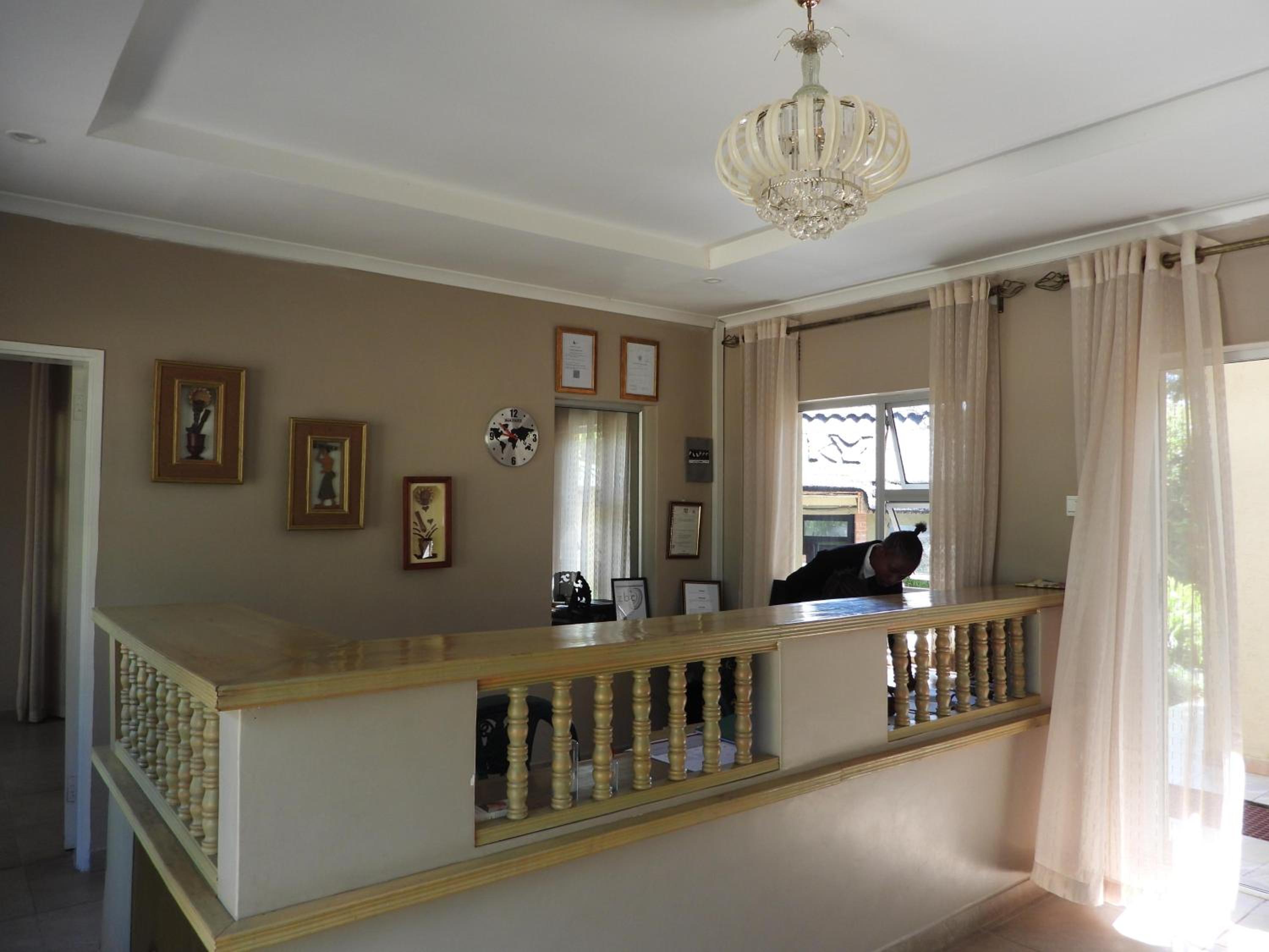 Photo 9