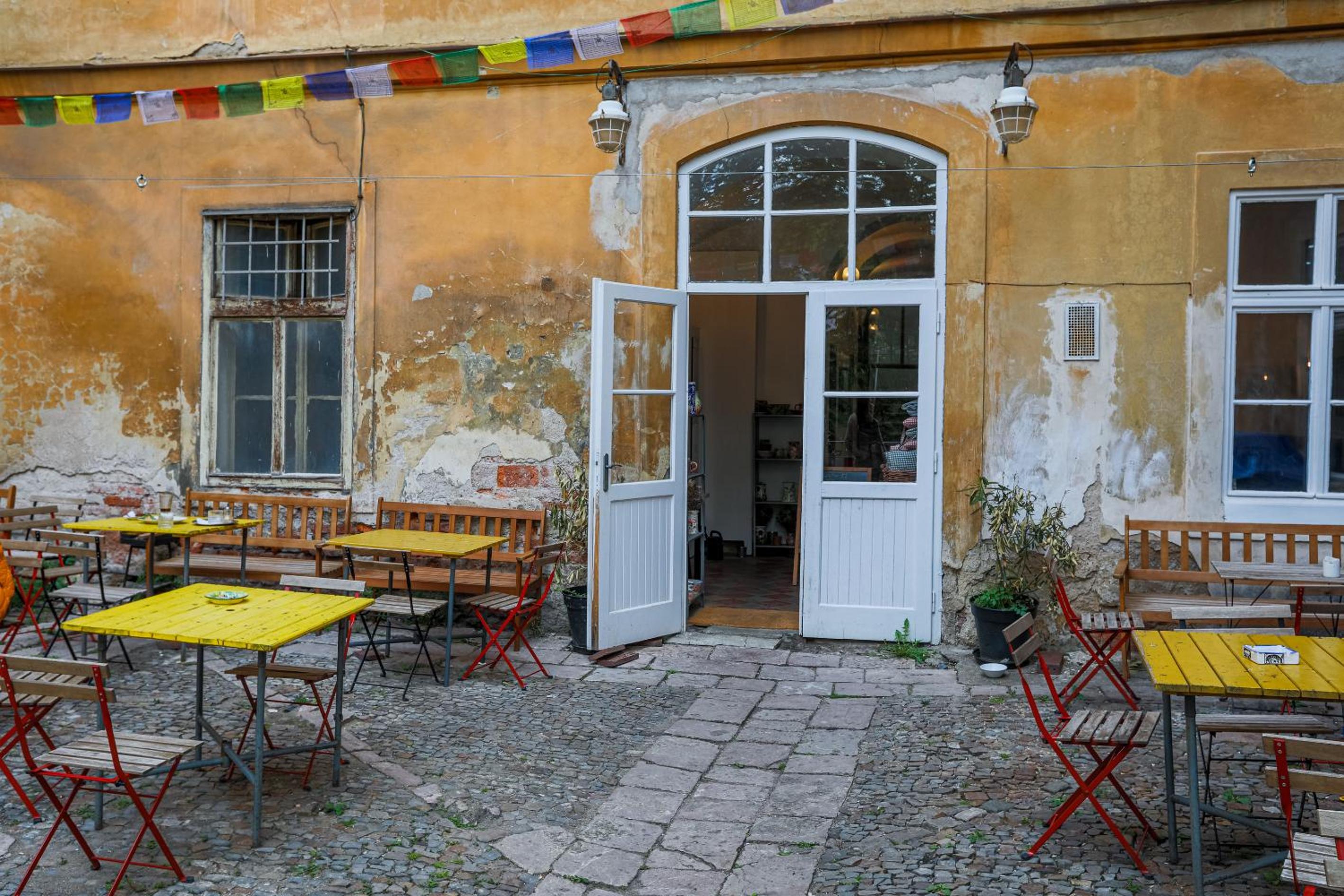 LuxePair Suites Near Prague Castle