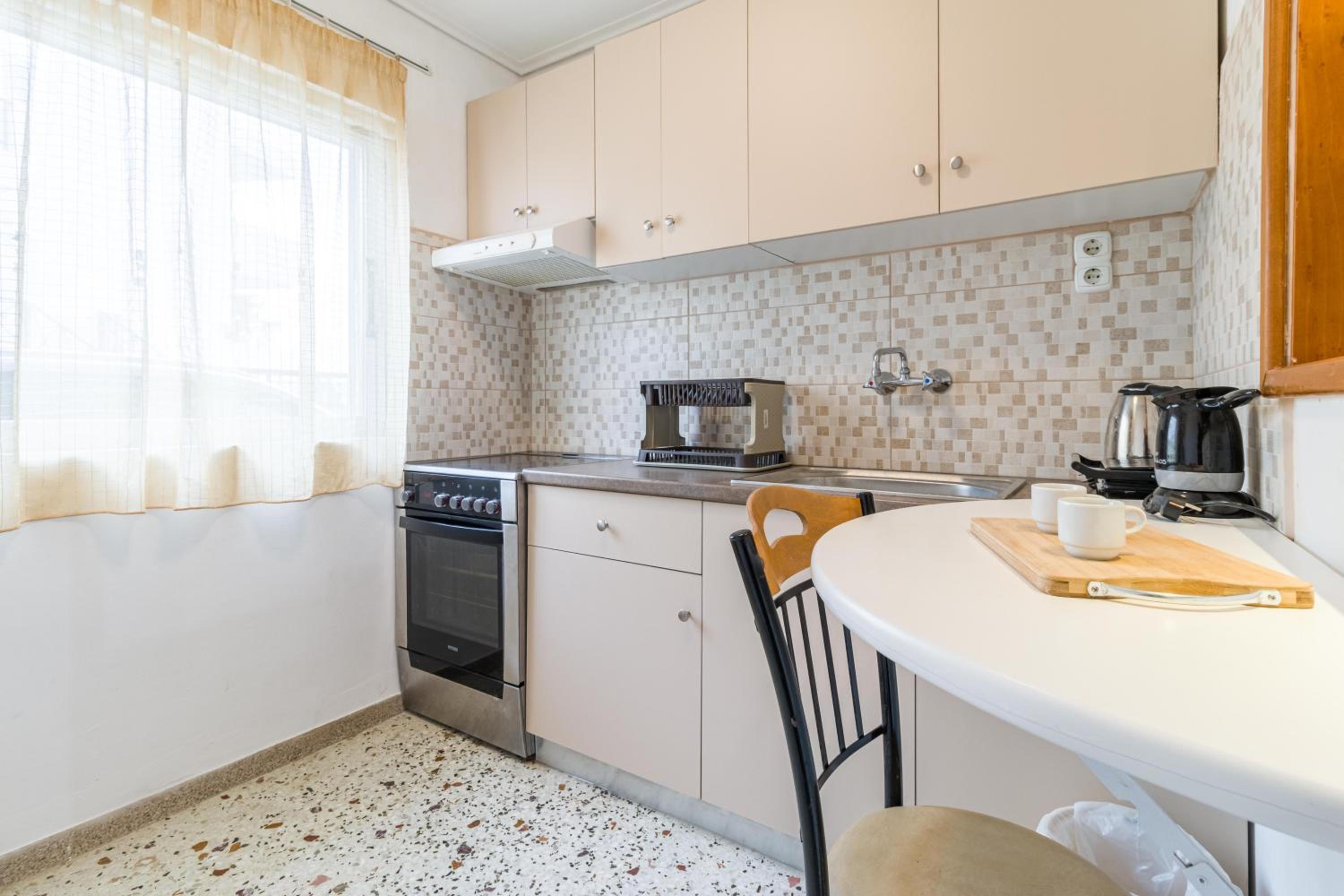 Loutraki Beach & Casino Condo view 5