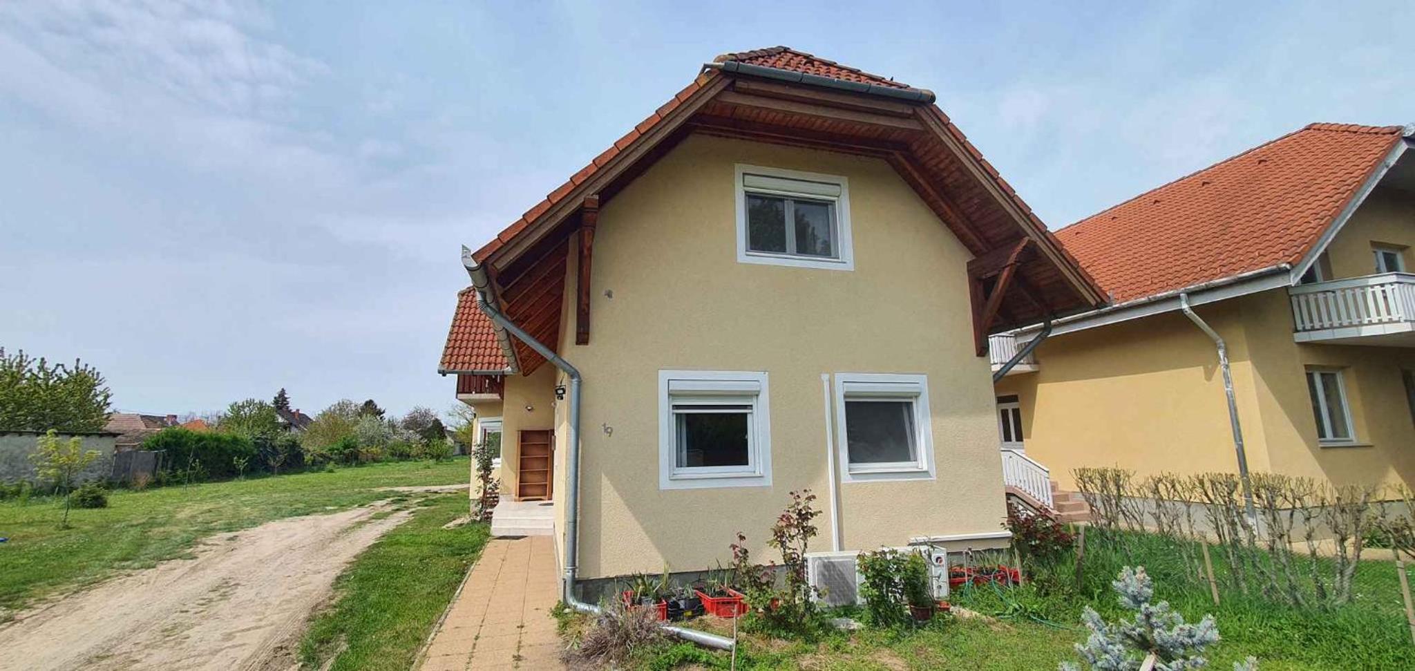 Apartment in Balatonbereny 40988