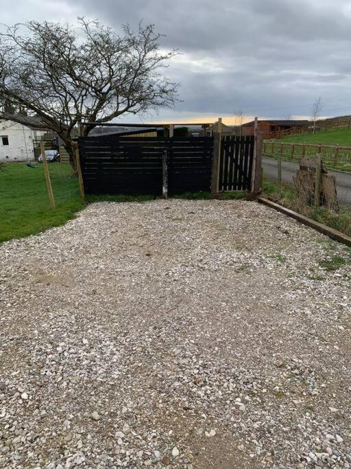 The CowShed Cottage - Beautiful Location view 4