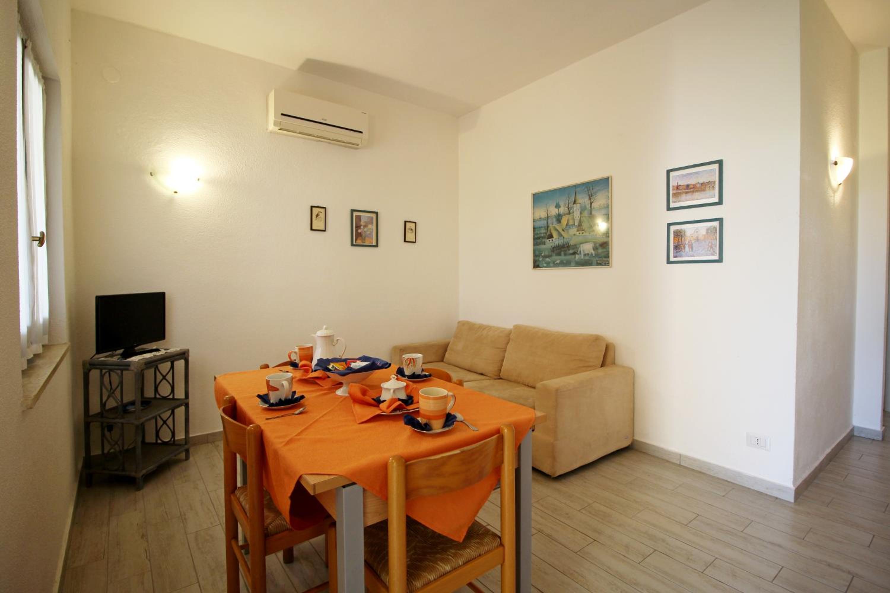 Photo 48