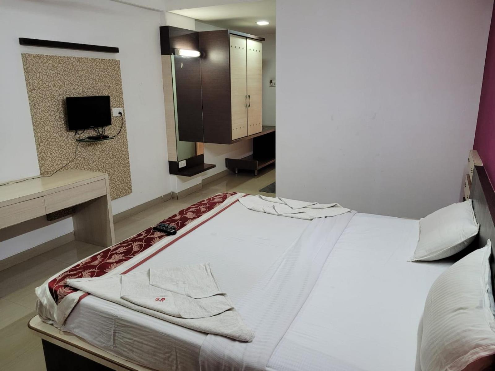 Sandesh Resort