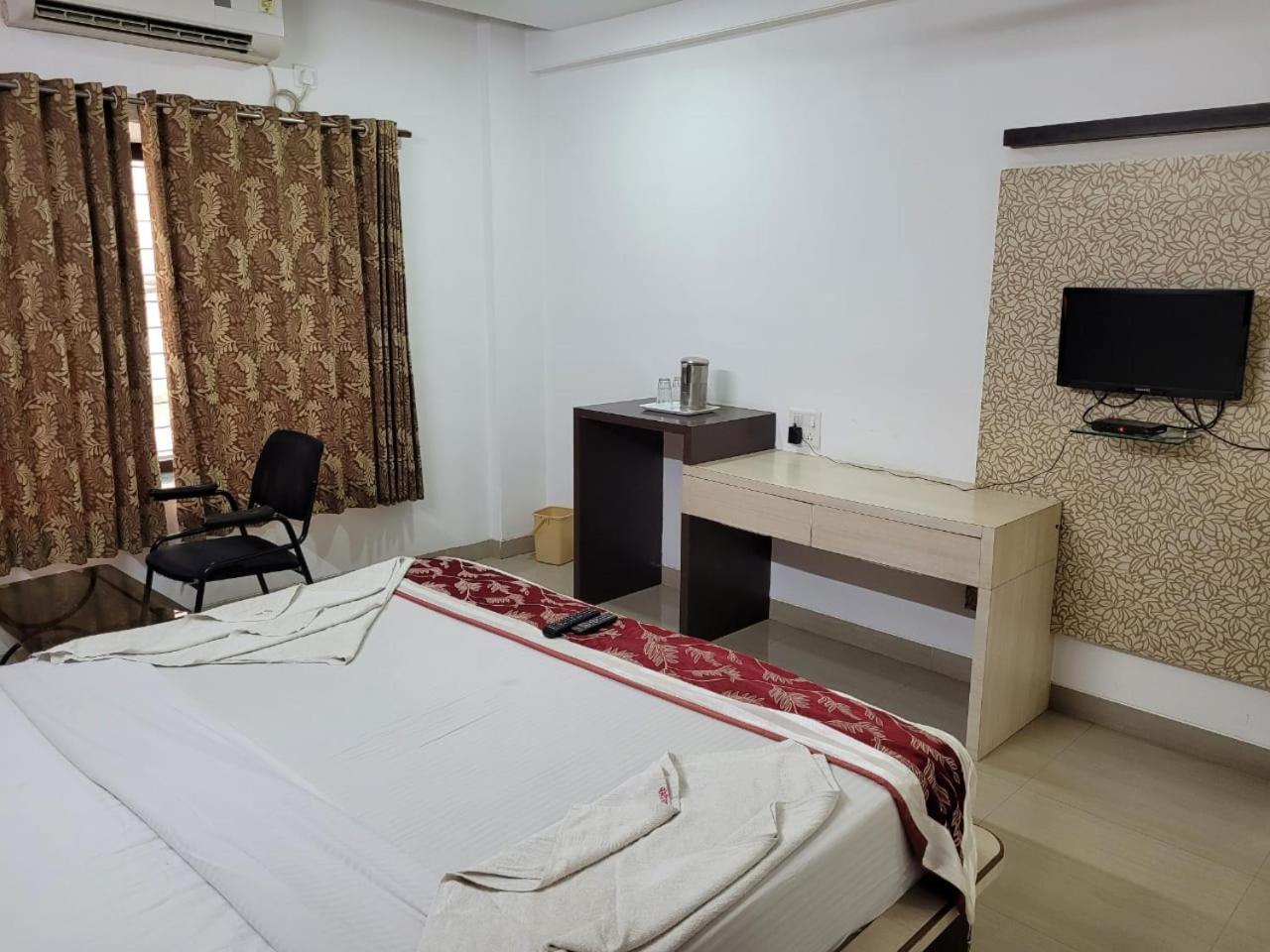 Sandesh Resort