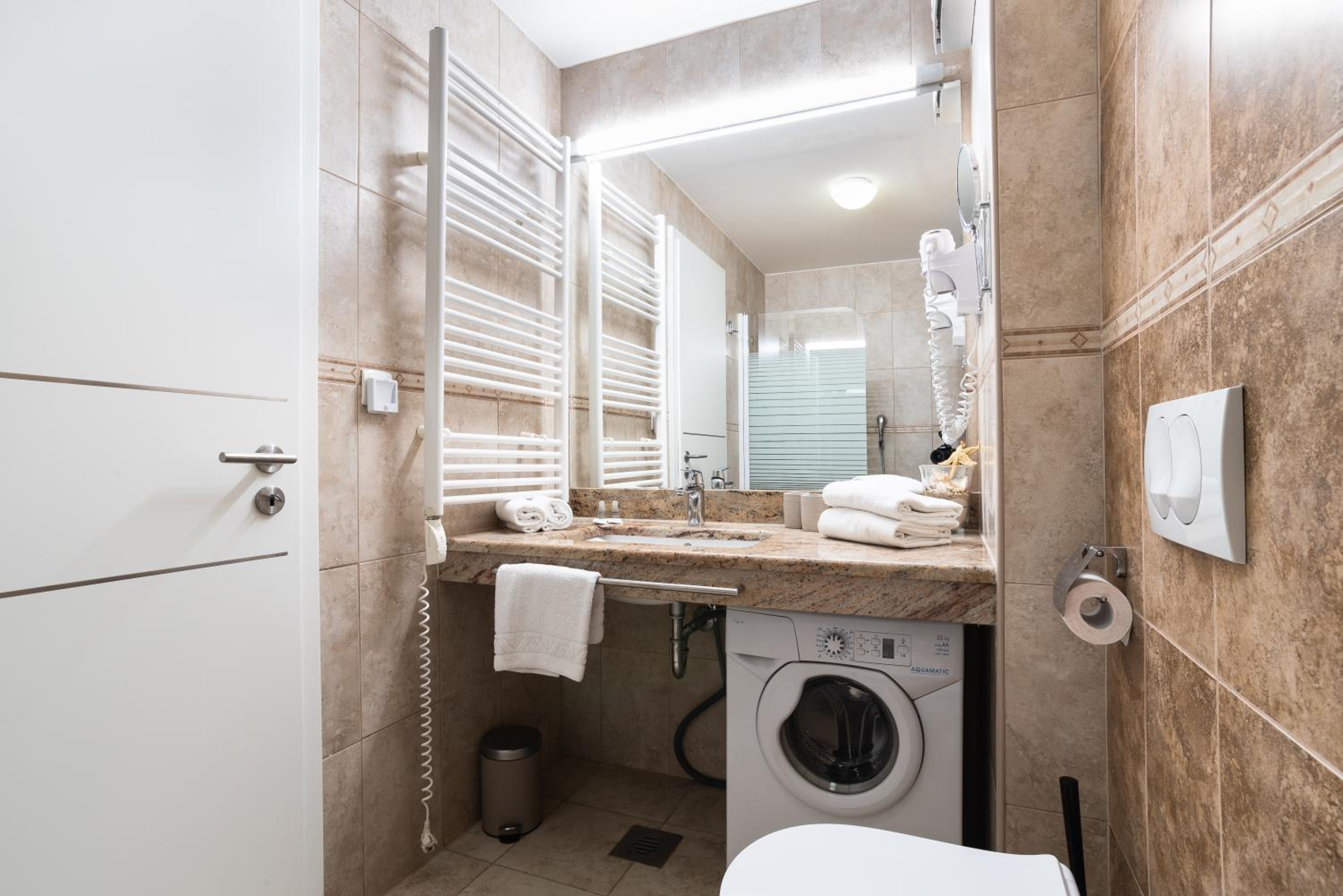 Marina Portoroz - Ammonite Apartment by Locap Group