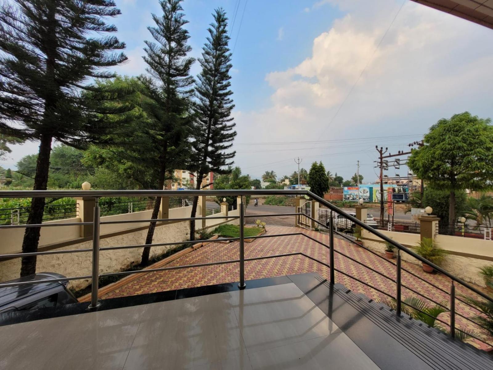 Sandesh Resort