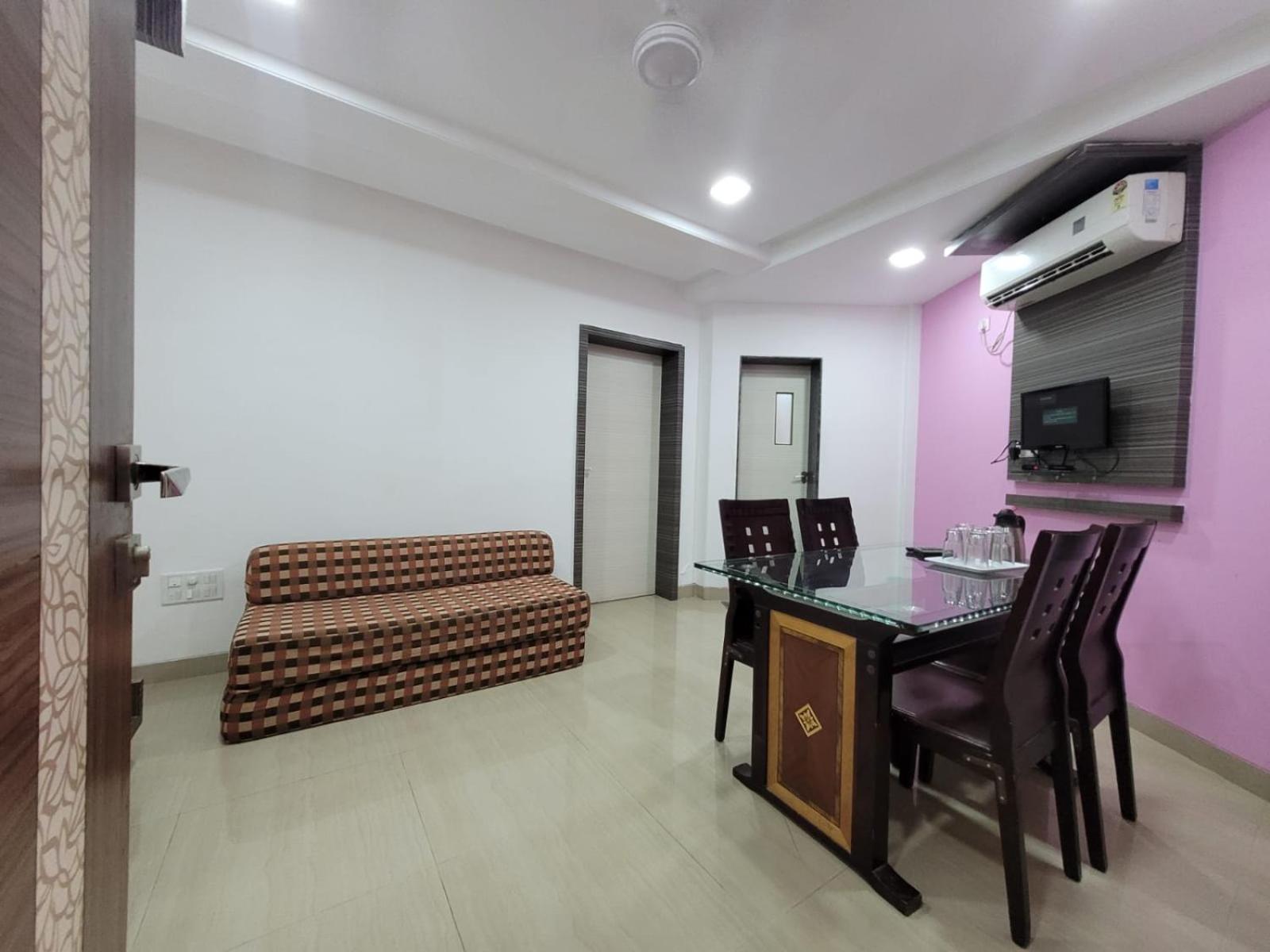 Sandesh Resort