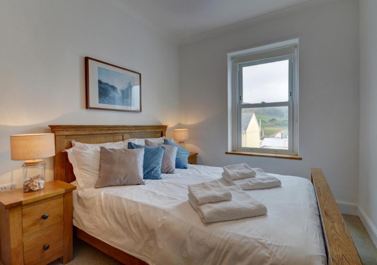 3 Bed in Woolacombe oc-18drif view 3