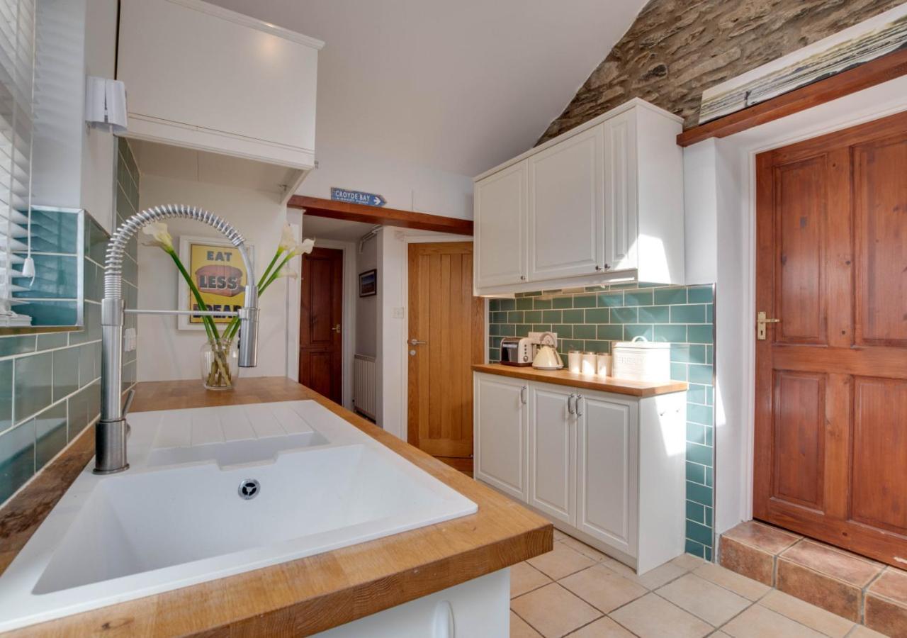 3 Bed in Croyde oc-2ingle view 4