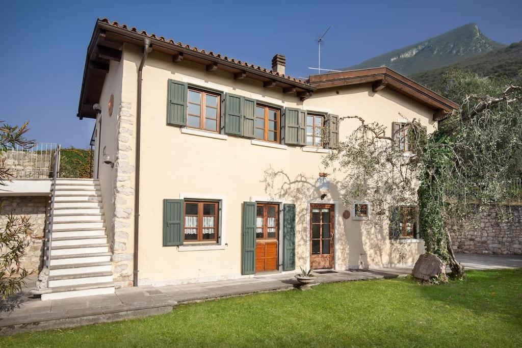 Villa Fuzzys - Un antico casale ristrutturato