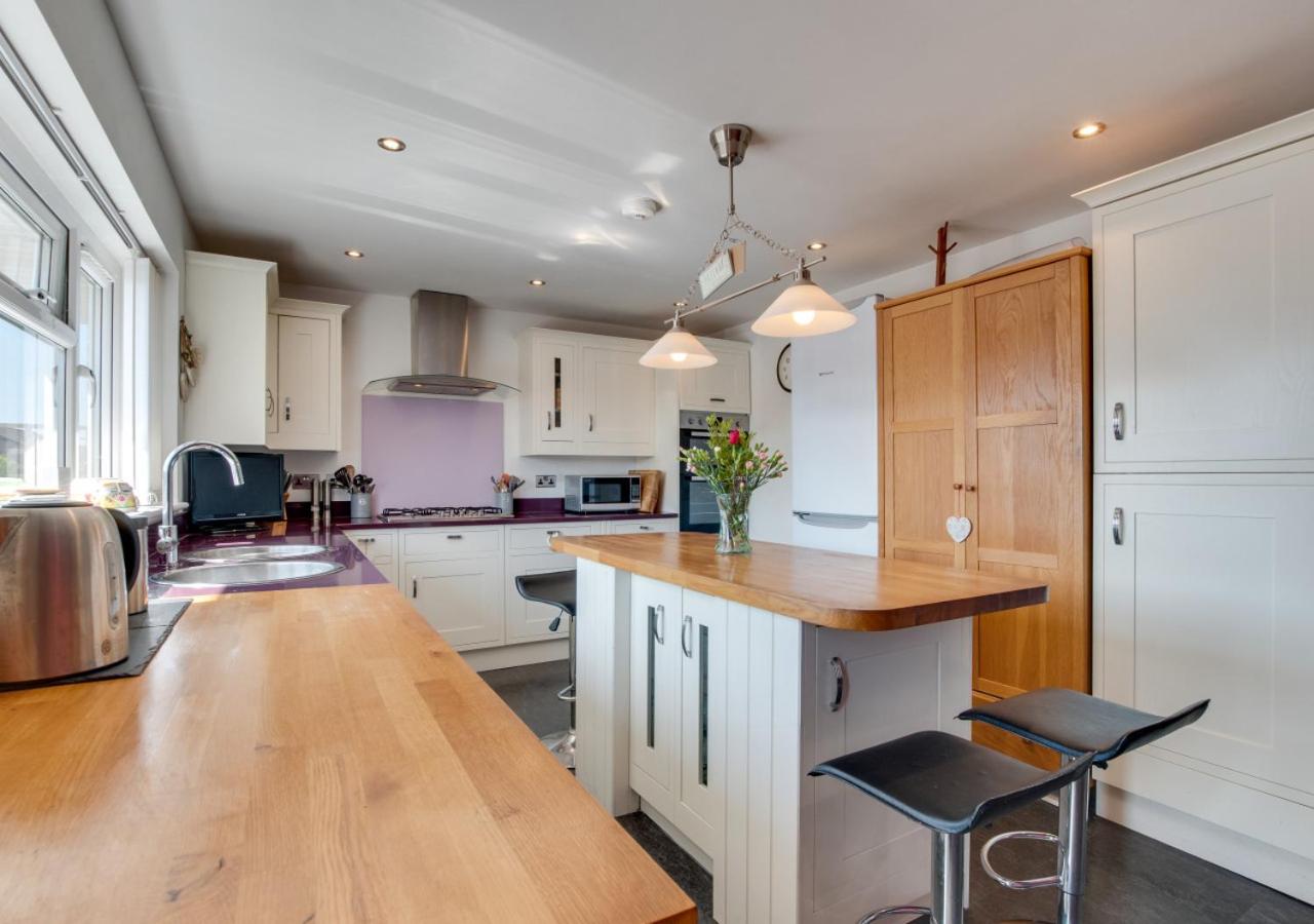 2 Bed in Braunton oc-5fair view 5