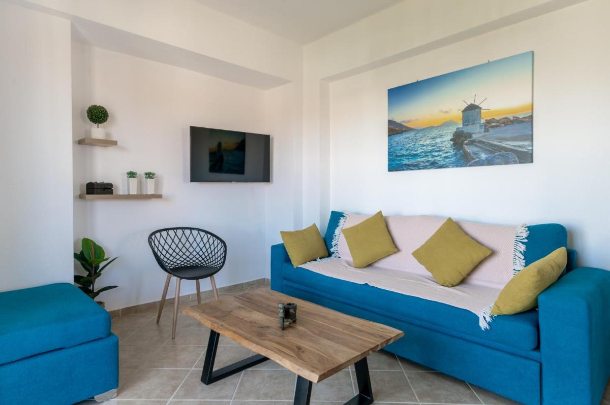 Zandre Shiny Apartment view 2