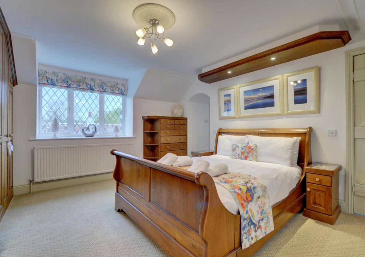 4 Bed in Braunton oc-anchor