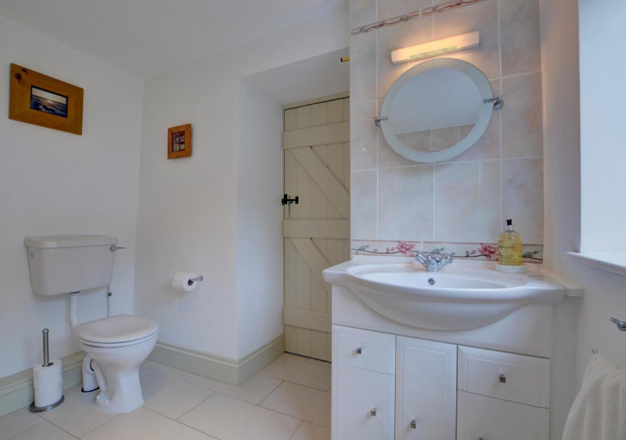 4 Bed in Braunton oc-anchor