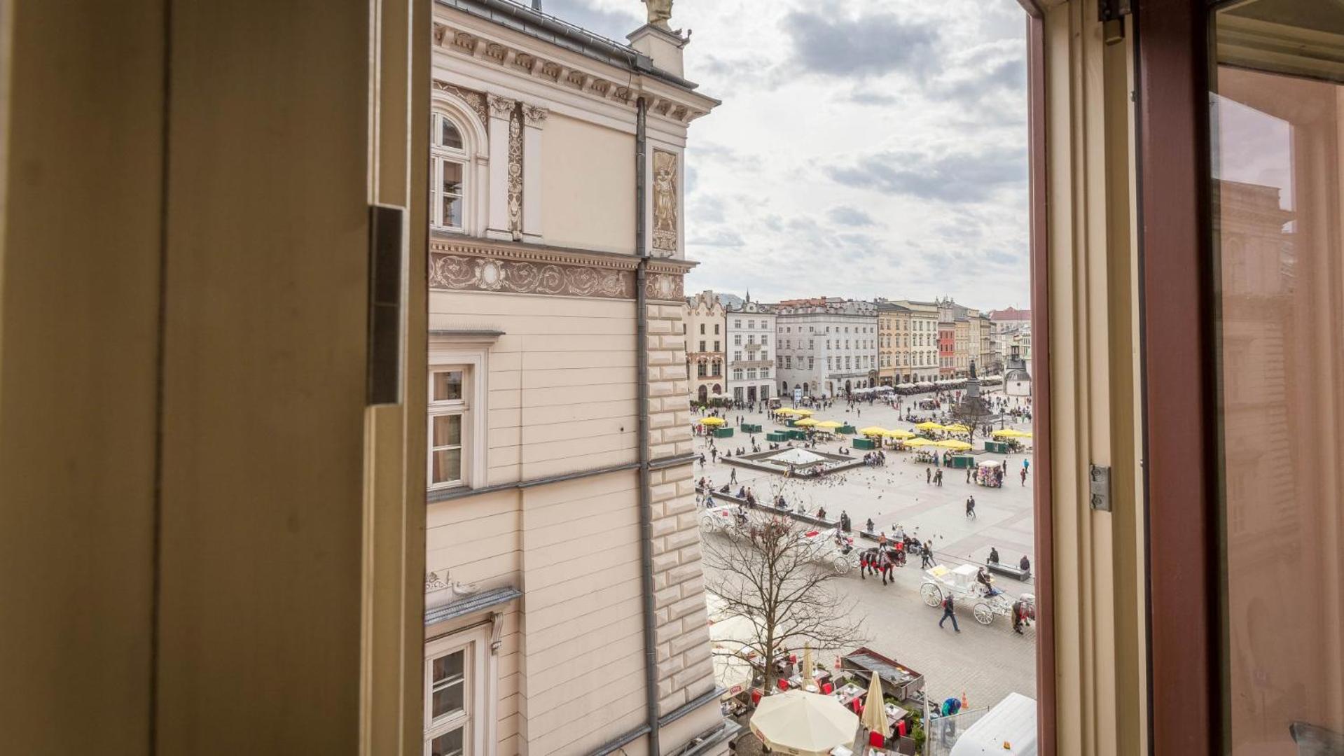 Feniks Fragola Apartments