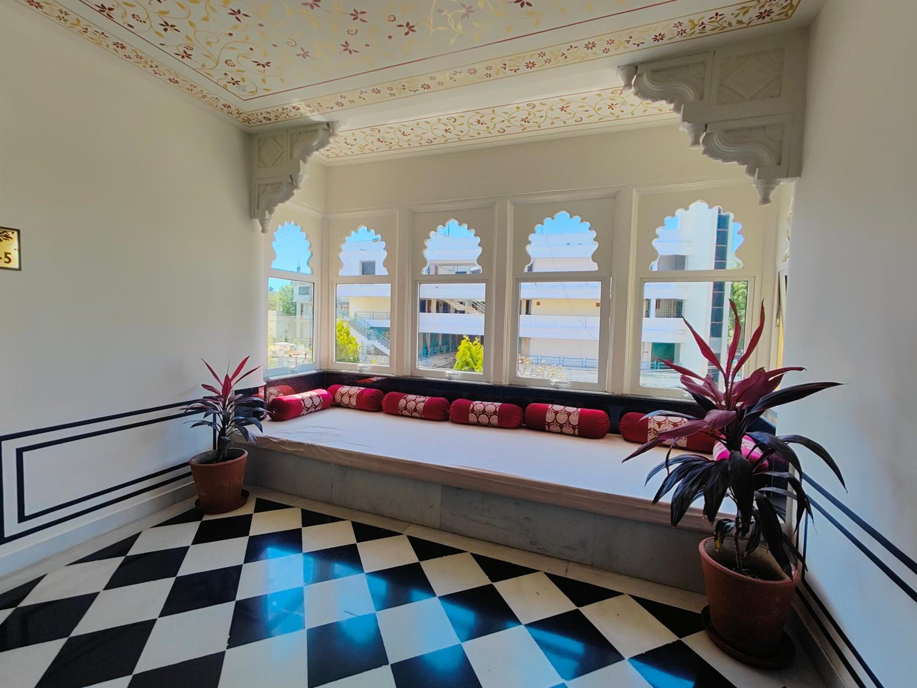 The Amar Mahal by Trulyy