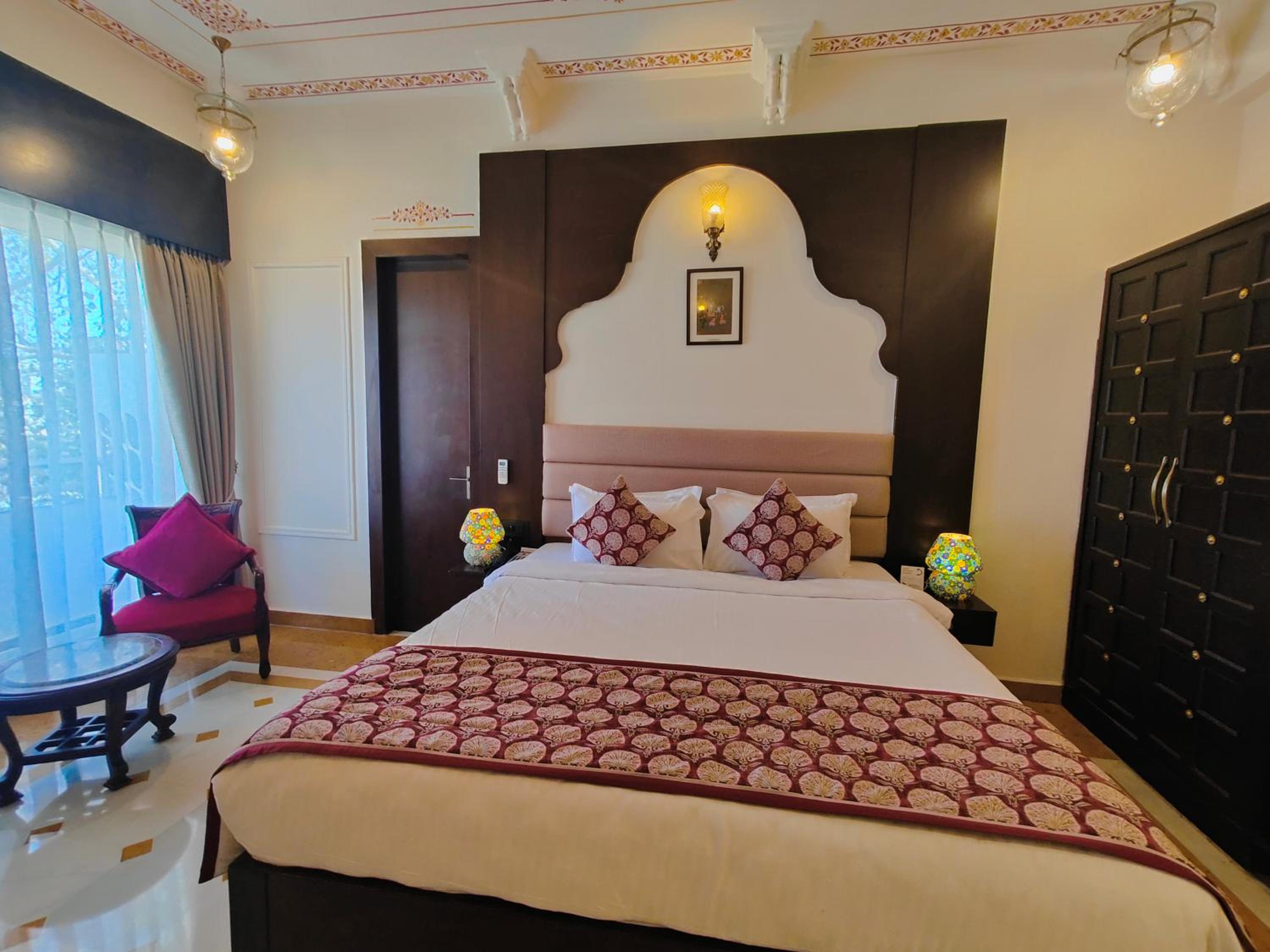 The Amar Mahal by Trulyy
