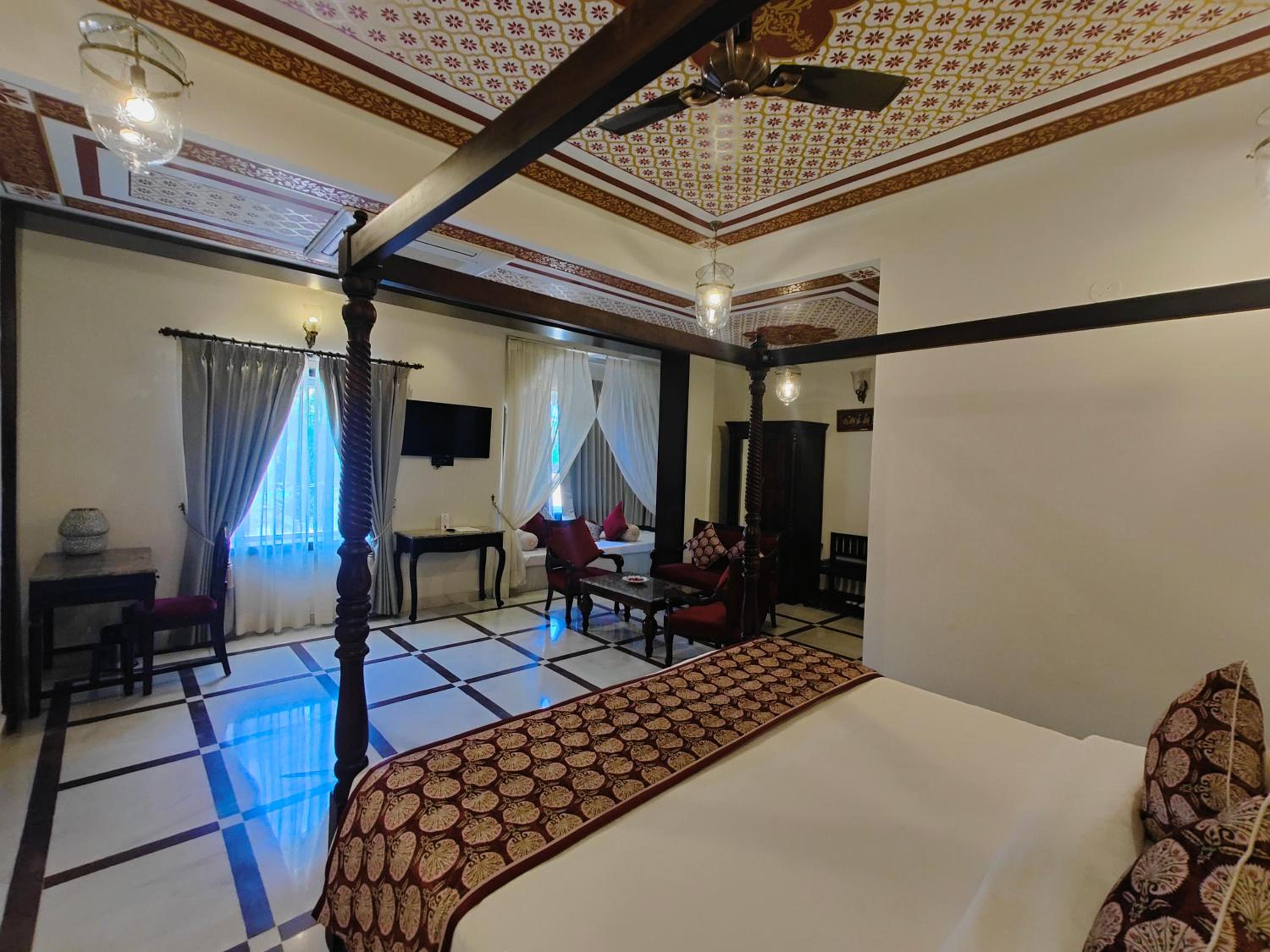 The Amar Mahal by Trulyy