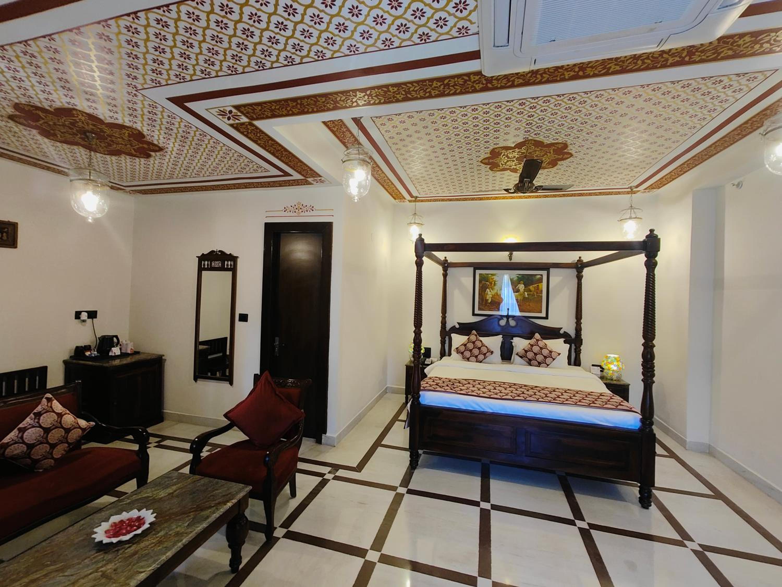 The Amar Mahal by Trulyy