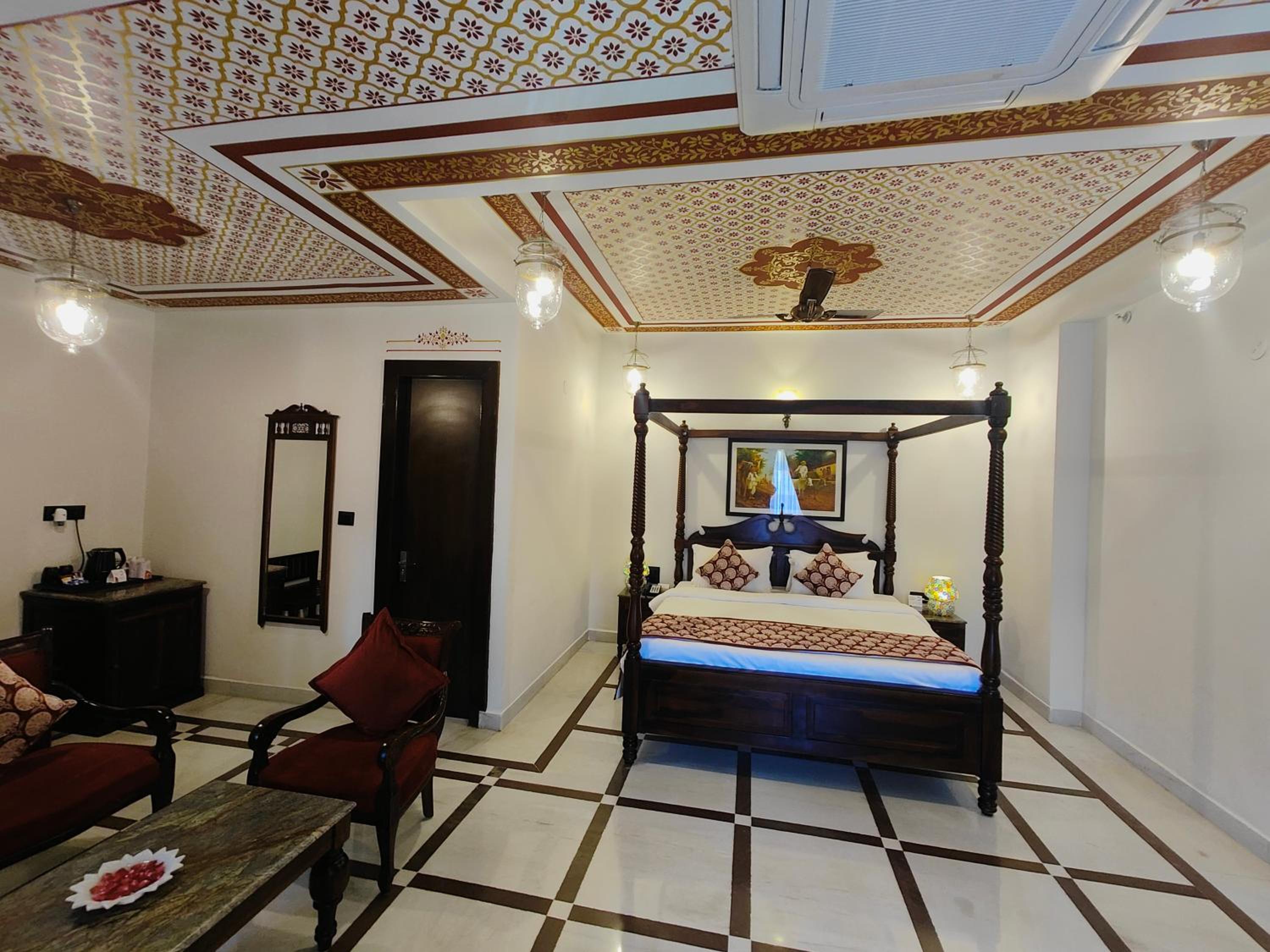 The Amar Mahal by Trulyy