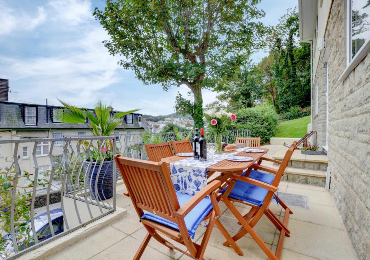 4 Bed in Ilfracombe oc-autumn