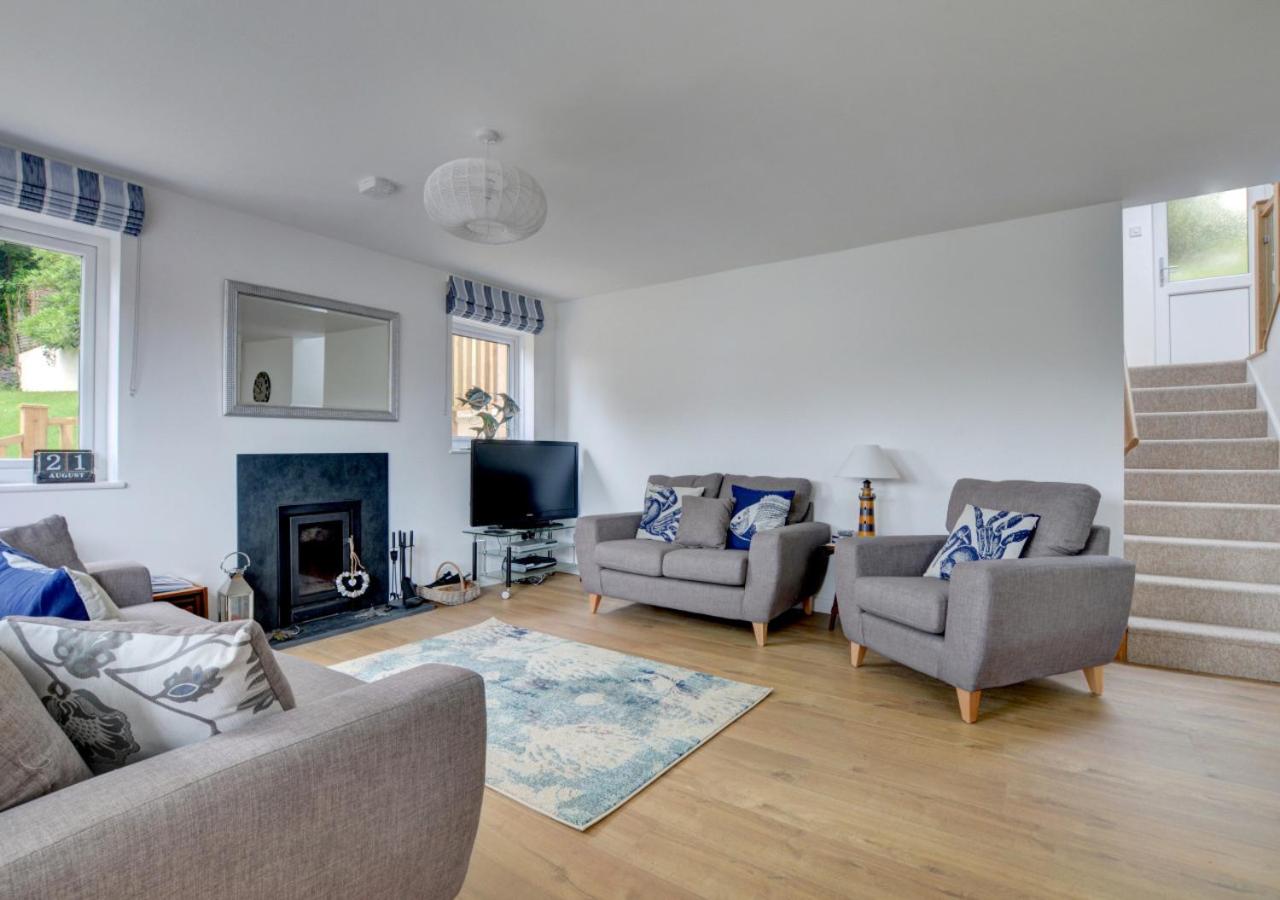 4 Bed in Ilfracombe oc-autumn
