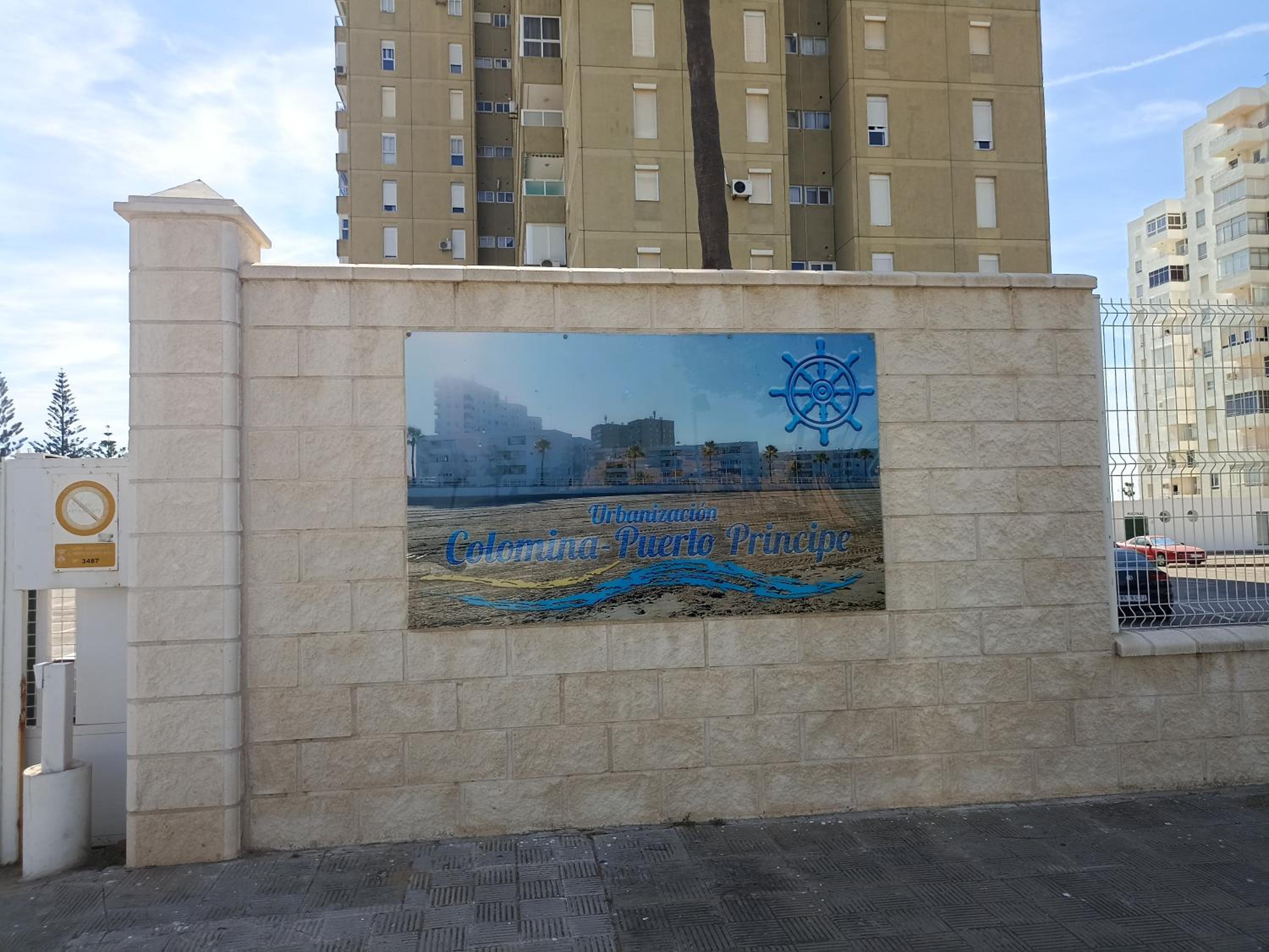 Apartamento Bajo en Valdelagrana, Primera Línea de Playa