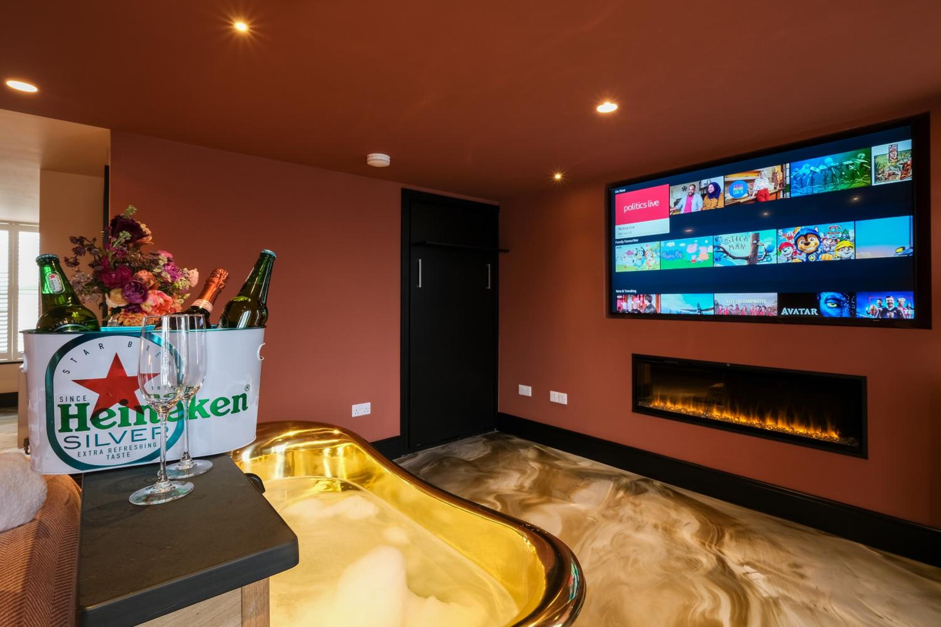 activities & amenities