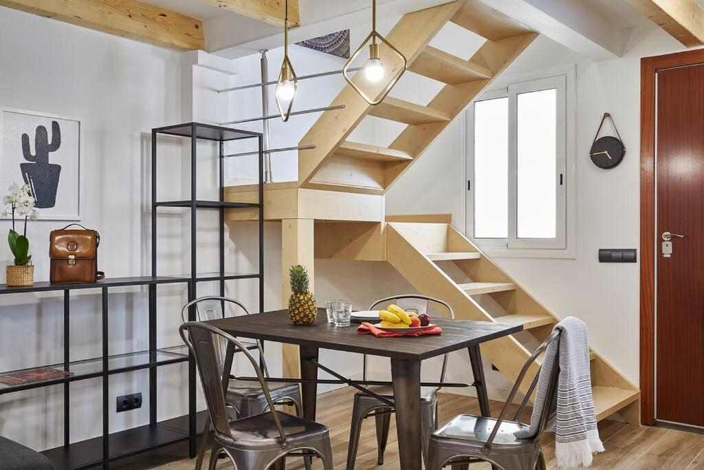 BeBarceloner Eixample Duplex Apartments