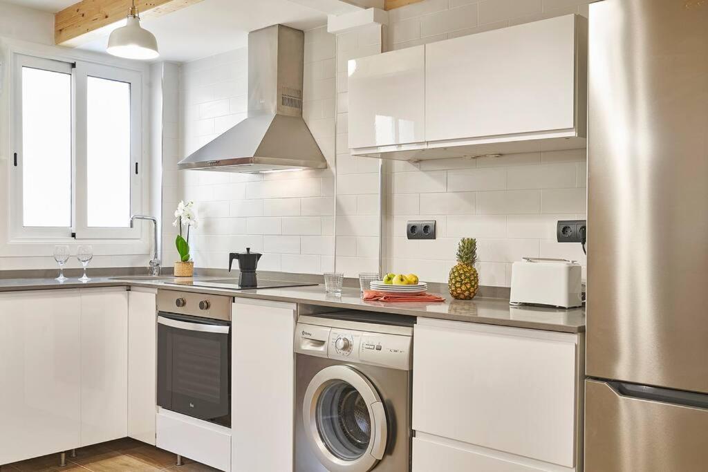 BeBarceloner Eixample Duplex Apartments