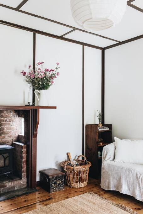 Pickers Hut - A Country Style Featured Dream Stay