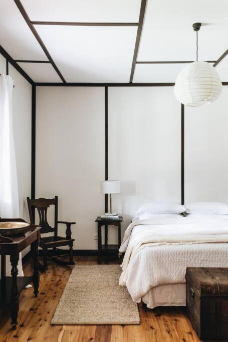 Pickers Hut - A Country Style Featured Dream Stay