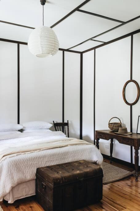 Pickers Hut - A Country Style Featured Dream Stay