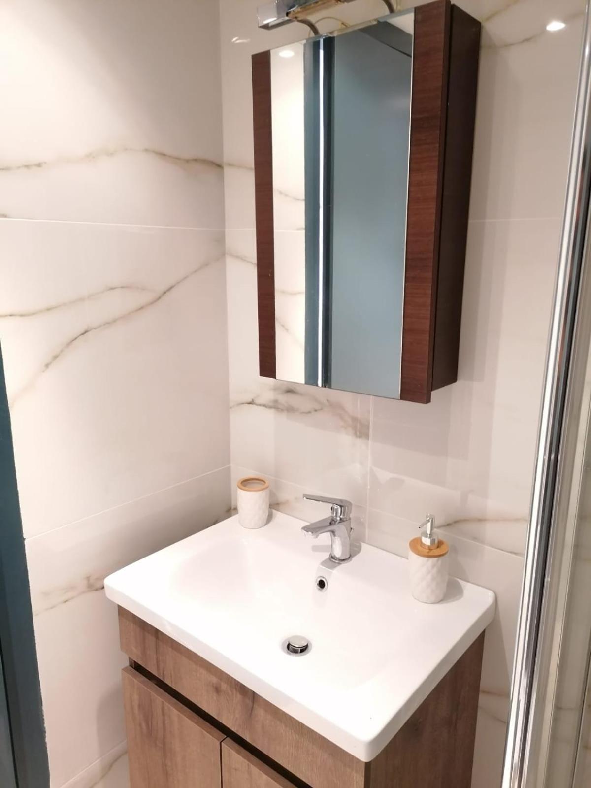 Syntagma Nest Apartment