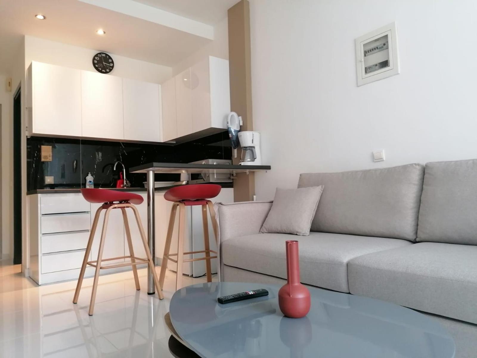 Syntagma Nest Apartment